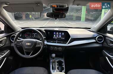 Внедорожник / Кроссовер Chevrolet Trax 2023 в 