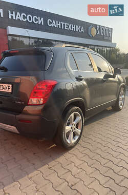 Внедорожник / Кроссовер Chevrolet Trax 2015 в 