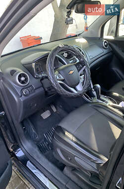 Внедорожник / Кроссовер Chevrolet Trax 2013 в 
