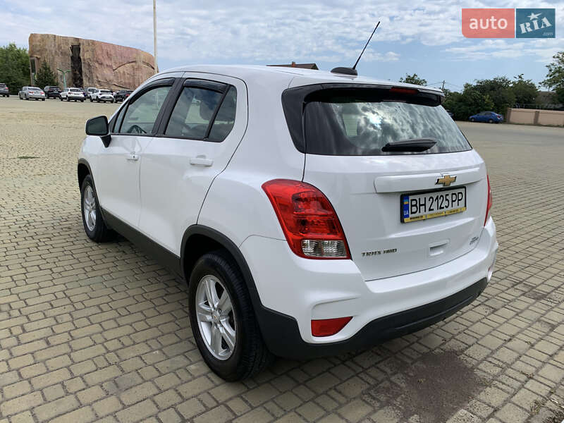 Внедорожник / Кроссовер Chevrolet Trax 2017 в Одессе