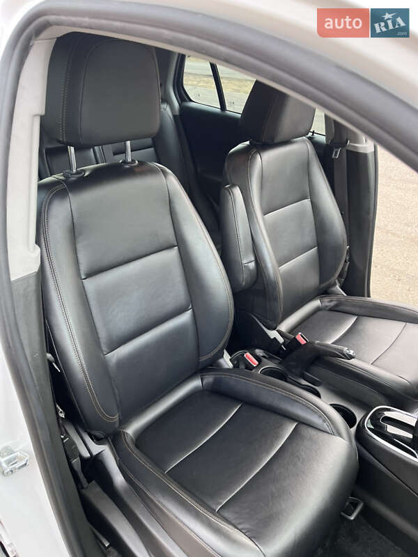 Внедорожник / Кроссовер Chevrolet Trax 2017 в Одессе фото 9 Внедорожник / Кроссовер Chevrolet Trax 2017 в Одессе