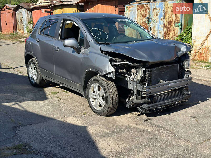 Внедорожник / Кроссовер Chevrolet Trax 2020 в Запорожье фото 6 Внедорожник / Кроссовер Chevrolet Trax 2020 в Запорожье