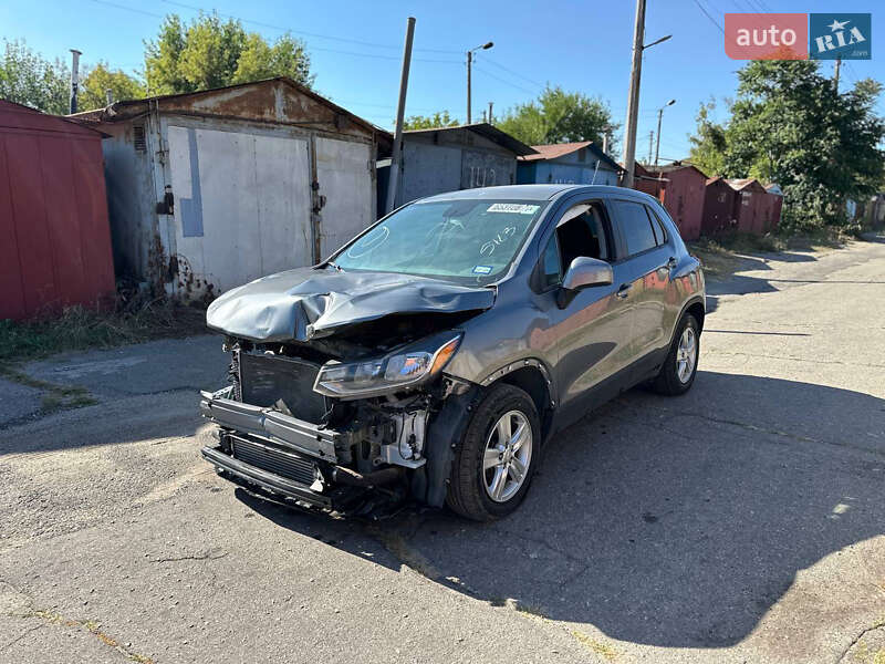 Внедорожник / Кроссовер Chevrolet Trax 2020 в Запорожье фото 9 Внедорожник / Кроссовер Chevrolet Trax 2020 в Запорожье