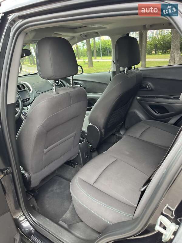 Позашляховик / Кросовер Chevrolet Trax 2015 в Києві