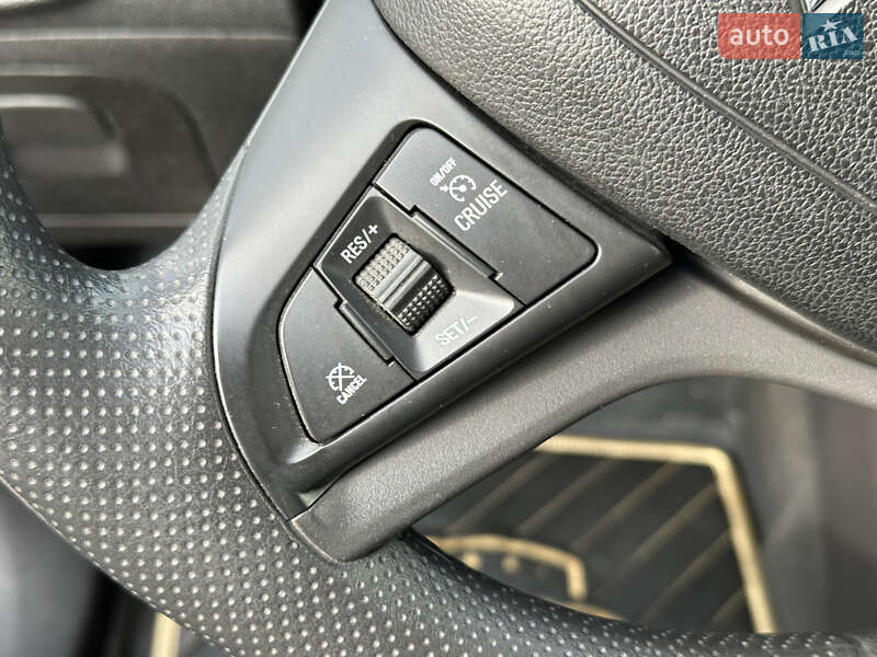 Внедорожник / Кроссовер Chevrolet Trax 2020 в Харькове
