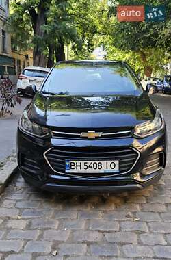 Внедорожник / Кроссовер Chevrolet Trax 2017 в 