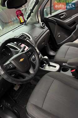 Внедорожник / Кроссовер Chevrolet Trax 2016 в 