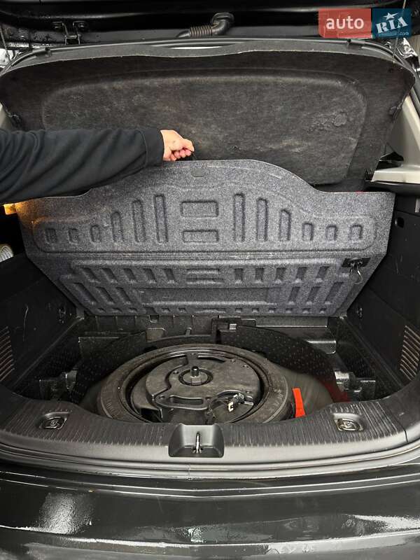 Внедорожник / Кроссовер Chevrolet Trax 2016 в Бучаче