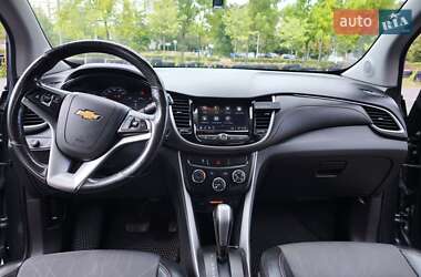 Внедорожник / Кроссовер Chevrolet Trax 2018 в 