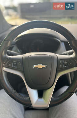 Внедорожник / Кроссовер Chevrolet Trax 2018 в 