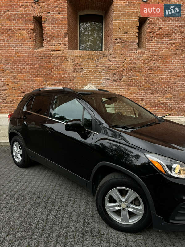 Внедорожник / Кроссовер Chevrolet Trax 2017 в Львове