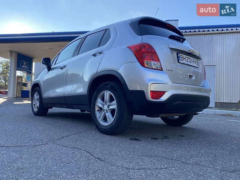 Внедорожник / Кроссовер Chevrolet Trax 2018 в Николаеве