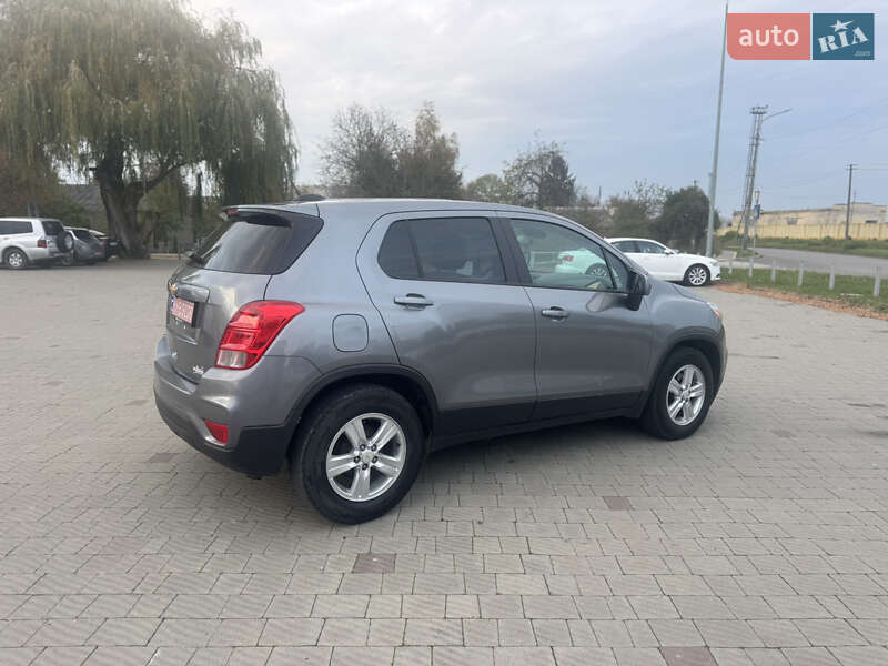 Позашляховик / Кросовер Chevrolet Trax 2020 в Володимирі фото 10 Позашляховик / Кросовер Chevrolet Trax 2020 в Володимирі
