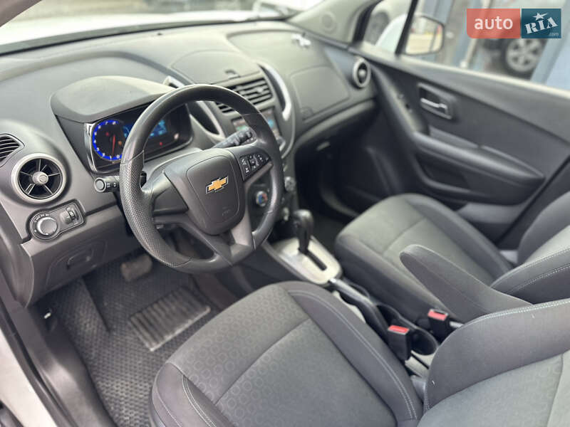 Внедорожник / Кроссовер Chevrolet Trax 2016 в Ровно фото 10 Внедорожник / Кроссовер Chevrolet Trax 2016 в Ровно