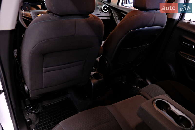 Внедорожник / Кроссовер Chevrolet Trax 2016 в Одессе