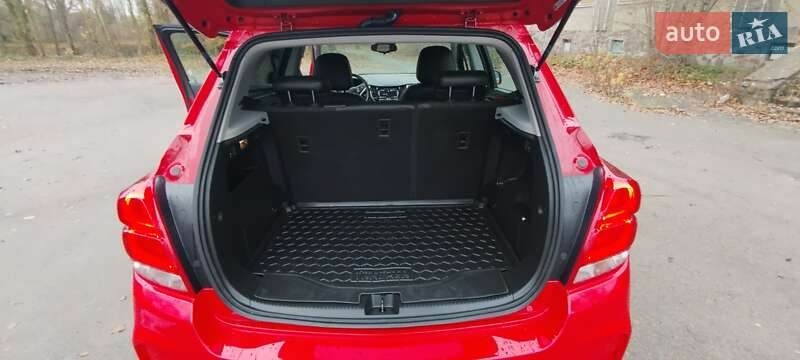 Внедорожник / Кроссовер Chevrolet Trax 2020 в Житомире