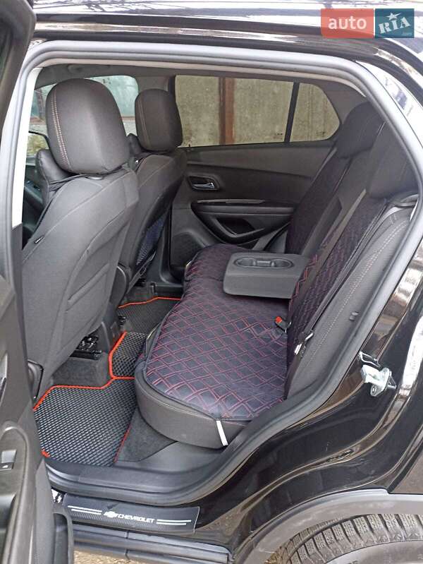 Внедорожник / Кроссовер Chevrolet Trax 2019 в Николаеве