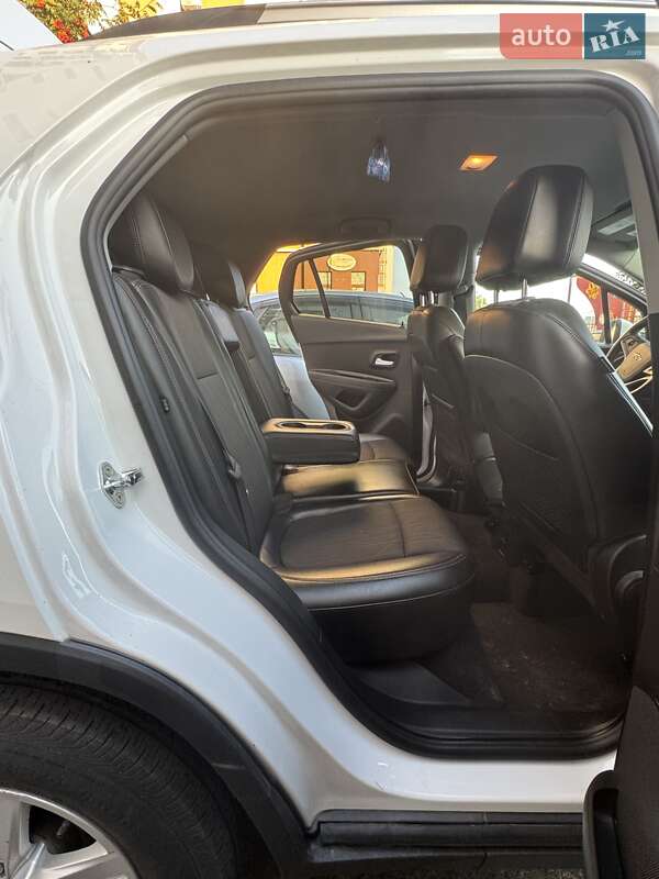 Внедорожник / Кроссовер Chevrolet Trax 2018 в Киеве фото 7 Внедорожник / Кроссовер Chevrolet Trax 2018 в Киеве