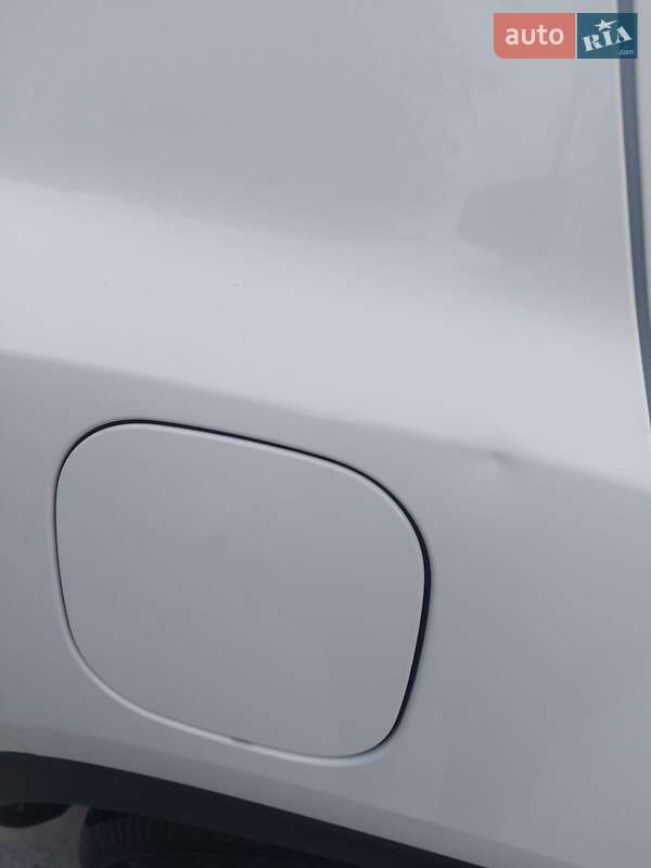 Позашляховик / Кросовер Chevrolet Trax 2016 в Львові