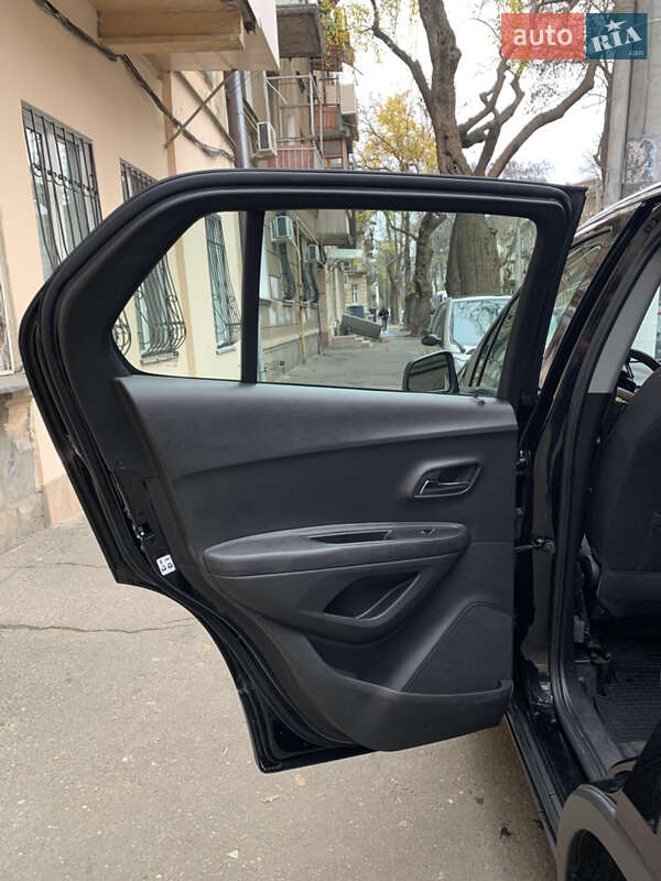 Позашляховик / Кросовер Chevrolet Trax 2017 в Одесі