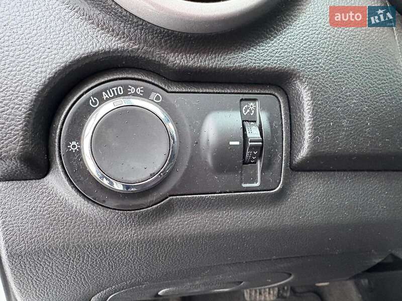 Позашляховик / Кросовер Chevrolet Trax 2016 в Львові фото 17 Позашляховик / Кросовер Chevrolet Trax 2016 в Львові