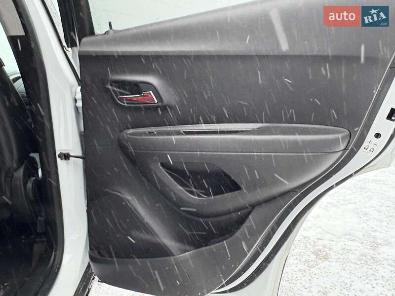 Позашляховик / Кросовер Chevrolet Trax 2016 в Львові фото 35 Позашляховик / Кросовер Chevrolet Trax 2016 в Львові