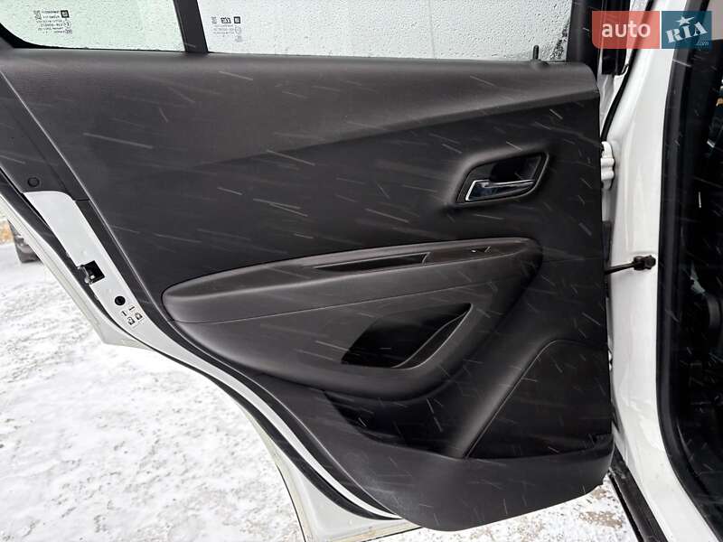 Позашляховик / Кросовер Chevrolet Trax 2016 в Львові фото 39 Позашляховик / Кросовер Chevrolet Trax 2016 в Львові