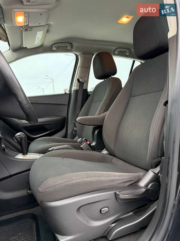 Позашляховик / Кросовер Chevrolet Trax 2016 в Лубнах фото 22 Позашляховик / Кросовер Chevrolet Trax 2016 в Лубнах