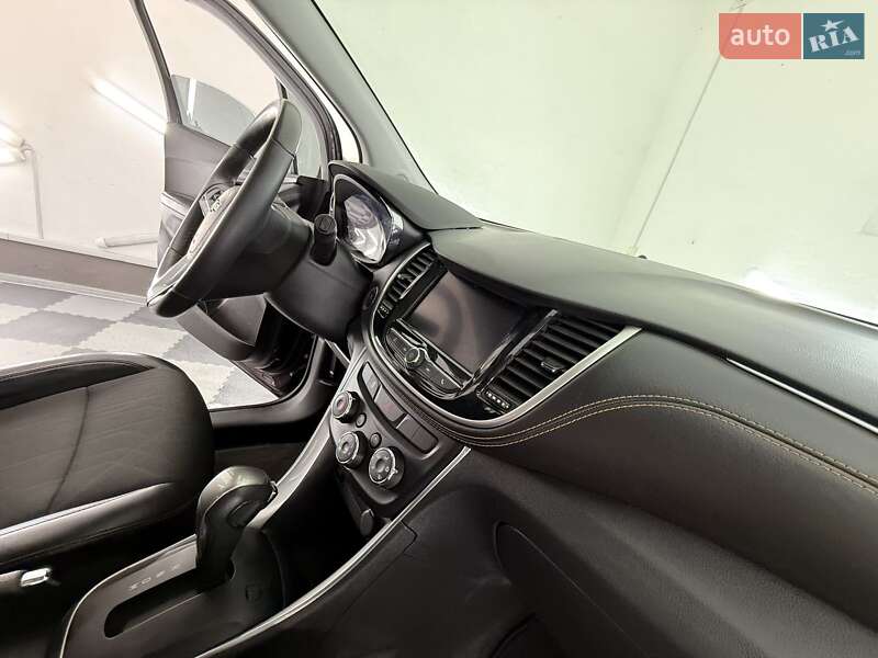 Внедорожник / Кроссовер Chevrolet Trax 2021 в Дрогобыче