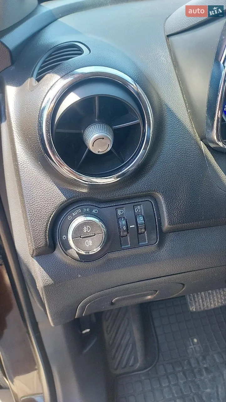 2013 Chevrolet Trax - мініатюра 28