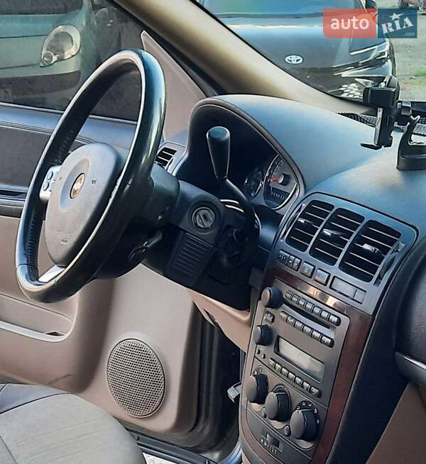 Минивэн Chevrolet Uplander 2005 в Киеве
