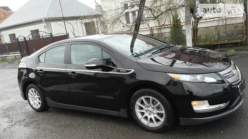 Хэтчбек Chevrolet Volt 2014 в Иршаве