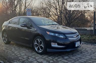 Лифтбек Chevrolet Volt 2015 в Кривом Роге