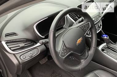 Седан Chevrolet Volt 2016 в Кропивницком