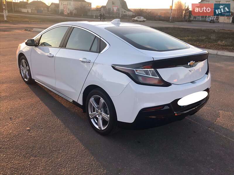 Хэтчбек Chevrolet Volt 2016 в Харькове