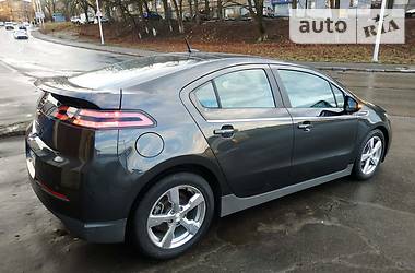 Ліфтбек Chevrolet Volt 2014 в 