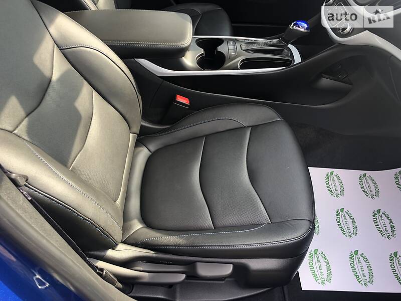 Хэтчбек Chevrolet Volt 2017 в Одессе