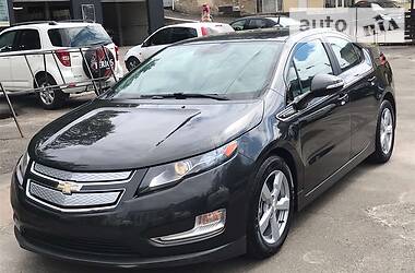 Хэтчбек Chevrolet Volt 2014 в Киеве