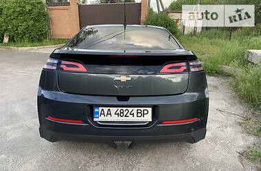 Лифтбек Chevrolet Volt 2012 в Киеве