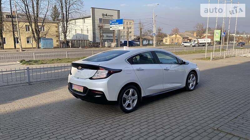 Хетчбек Chevrolet Volt 2018 в Києві