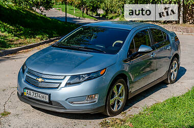 Лифтбек Chevrolet Volt 2012 в Киеве