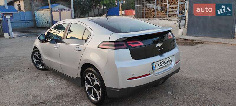 Chevrolet Volt 2011