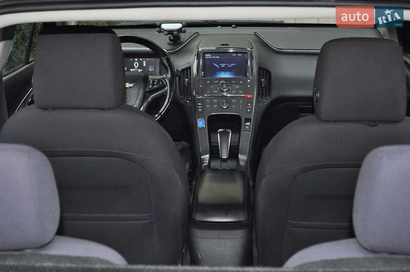 Хетчбек Chevrolet Volt 2014 в Києві