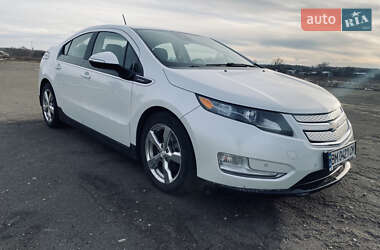 Лифтбек Chevrolet Volt 2015 в Кролевце