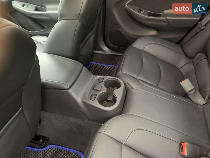 Хетчбек Chevrolet Volt 2016 в Одесі