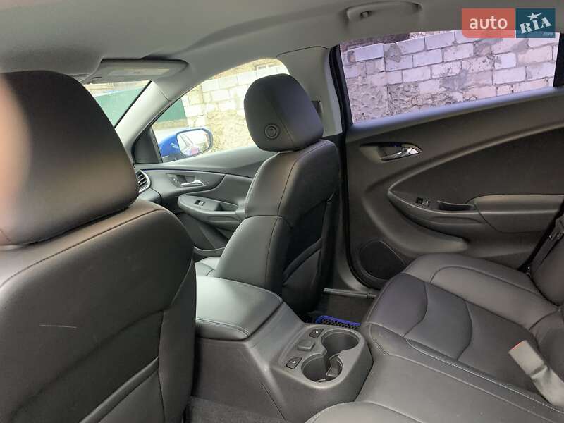 Хетчбек Chevrolet Volt 2016 в Одесі