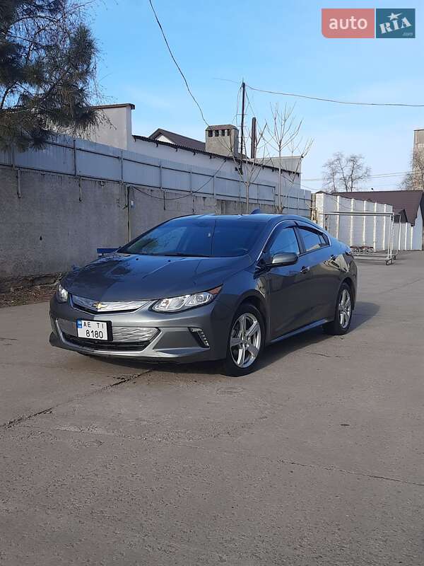 Хэтчбек Chevrolet Volt 2016 в Краковце