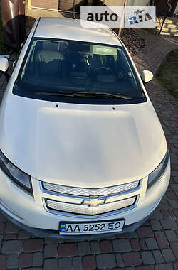 Хэтчбек Chevrolet Volt 2013 в Киеве