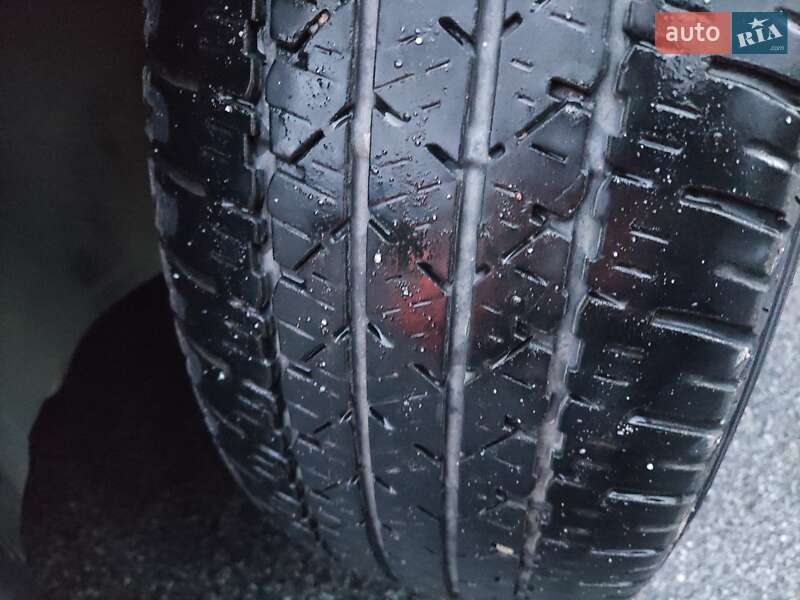 Хэтчбек Chevrolet Volt 2011 в Житомире