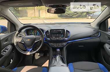 Хэтчбек Chevrolet Volt 2016 в 